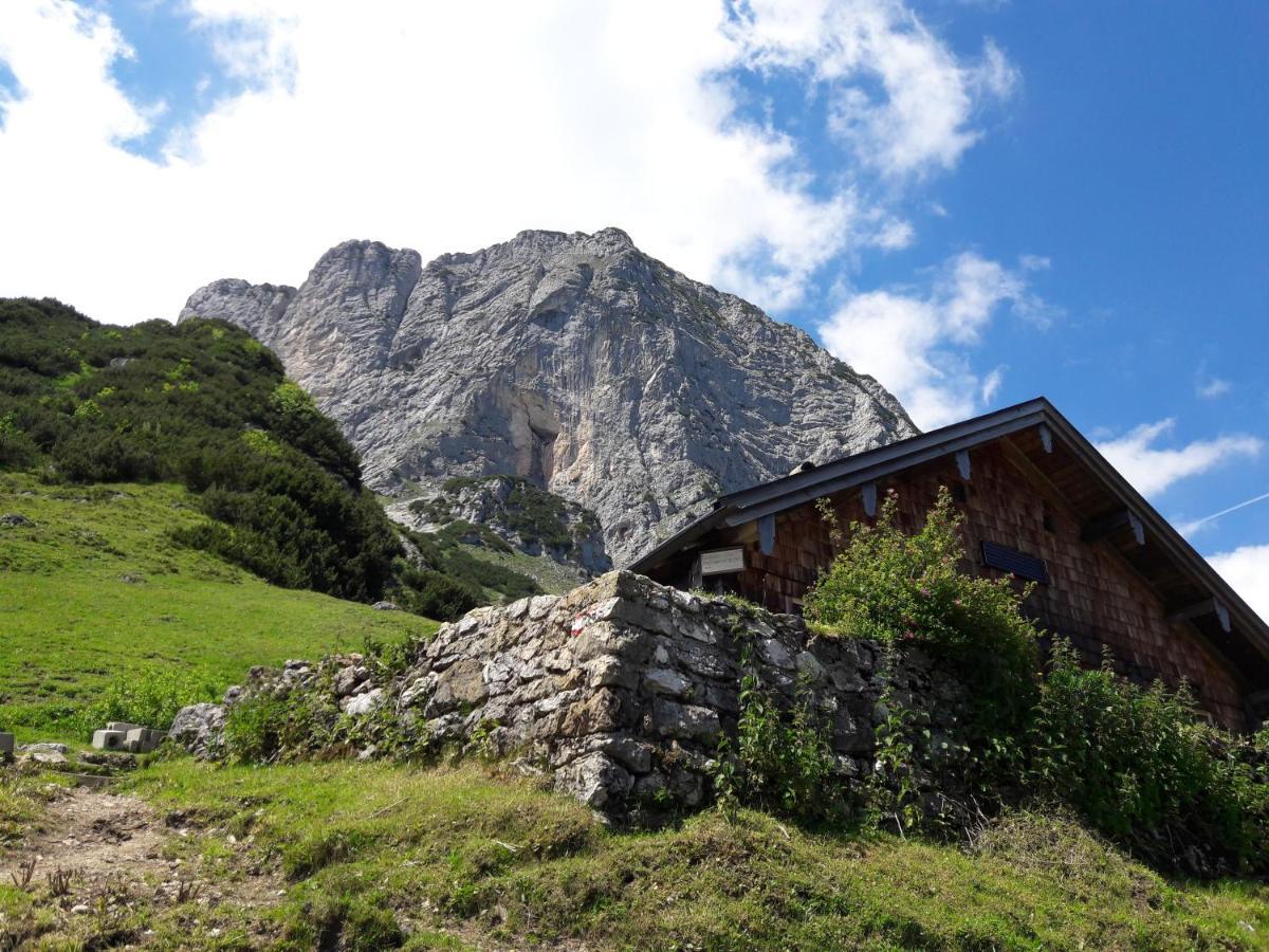 Ferienwohnungen Gaestehaus Laercheck Berchtesgaden Bagian luar foto